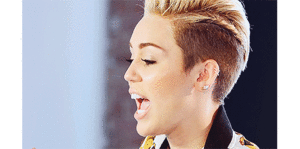 Miley Cyrus GIF. Artiesten Miley cyrus Gifs Wat Idgaf I dont care Idc Who cares 