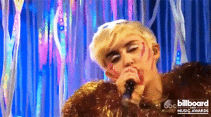 Miley Cyrus GIF. Artiesten Schattig Miley cyrus Gifs De mijne Wrecking ball Bangerz 