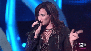 Miley Cyrus GIF. Artiesten Miley cyrus Gifs We cant stop 
