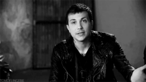 My Chemical Romance GIF. Artiesten My chemical romance Gifs Mcr 