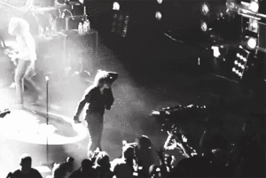 My Chemical Romance GIF. Artiesten My chemical romance Gifs Gerard manier 