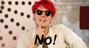 My Chemical Romance GIF. Spinnen Artiesten My chemical romance Gifs Gerard manier 