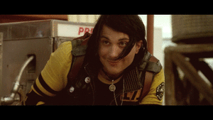 My Chemical Romance GIF. Artiesten My chemical romance Helena Gifs Gerard manier 