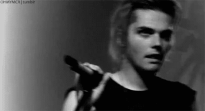 My Chemical Romance GIF. Artiesten My chemical romance Gifs Huis van wolven leven 