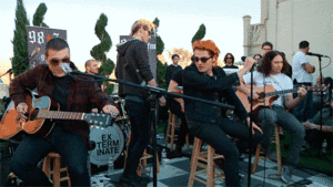 My Chemical Romance GIF. Muziek Artiesten My chemical romance Gifs Frank iero 