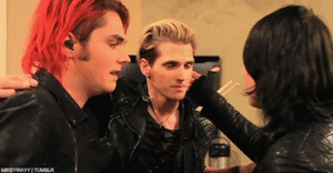 My Chemical Romance GIF. Artiesten My chemical romance Gifs Gerard manier Nemen 40 