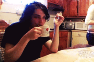 My Chemical Romance GIF. Artiesten My chemical romance Helena Gifs 