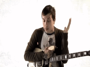 My Chemical Romance GIF. Artiesten My chemical romance Gifs Gerard manier Mikey manier 