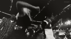 Nicki Minaj GIF. Huilen Artiesten Gifs Nicki minaj Mtv Verdrietig Opbreken 