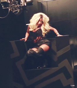 Nicki Minaj GIF. Artiesten Gifs Nicki minaj Jeremy sengly 