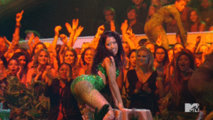 Nicki Minaj GIF. Televisie Beroemdheden Artiesten Gifs Nicki minaj Geschokt American idol Afgod Reality tv 