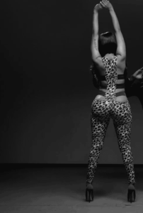 Nicki Minaj GIF. Artiesten Gifs Nicki minaj Frons Verdrietig Steenbolk 