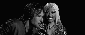 Nicki Minaj GIF. Artiesten Golf Hallo Gifs Nicki minaj Glimlach Gelukkig He 