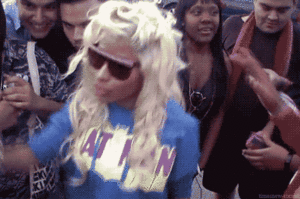 Nicki Minaj GIF. Dansen Artiesten Gifs Nicki minaj Grappig gezicht Wierd 
