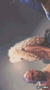 Nicki Minaj GIF. Artiesten Gifs Nicki minaj Buit Verdovend middel Eersteklas Illest 