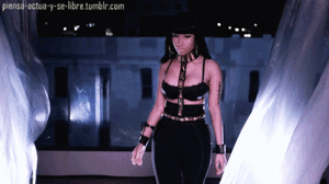 Nicki Minaj GIF. Muziek Beroemdheden Artiesten Gifs Nicki minaj Knal Knipperen Stupid hoe Roman reloaded 