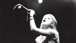 Paramore GIF. Artiesten Paramore Gifs Hayley williams 