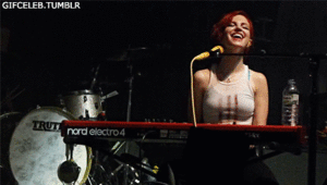 Paramore GIF. Artiesten Paramore Gifs Hayley williams 