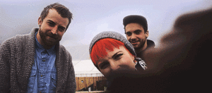 Paramore GIF. Artiesten Paramore Gifs Glimlach Hayley williams Jeremy davis Taylor scott 