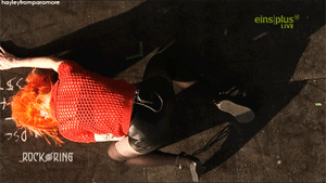 Paramore GIF. Artiesten Paramore Gifs Hayley williams 