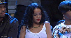 Rihanna GIF. Artiesten Rihanna Gifs Spel Tieten Brooklyn Netten Braless 