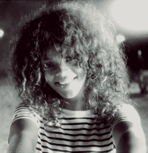 Rihanna GIF. Artiesten Rihanna Gifs  Diamond 