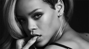 Rihanna GIF. Strand Artiesten Zomer Rihanna Gifs Plezier 