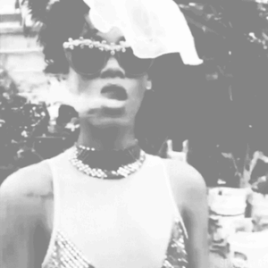 Rihanna GIF. Strand Artiesten Zomer Rihanna Gifs Plezier 
