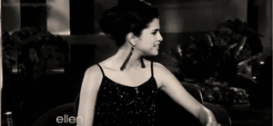 Selena Gomez GIF. Artiesten Wizards of waverly place Selena gomez Gifs Gefrustreerd Ge&euml;rgerd Knorrig Alex russo 