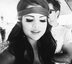 Selena Gomez GIF. Artiesten Schattig Selena gomez Gifs Opgewonden Gelukkig Opwindend 