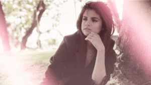 Selena Gomez GIF. Interview Artiesten Selena gomez Gifs Adidas neo label 