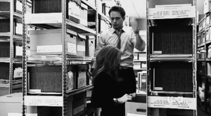 Suits GIF. Films en series Gifs Suits Donna paulsen 