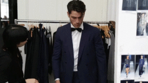 Suits GIF. Films en series Gifs Suits Donna paulsen 