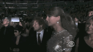 Taylor Swift GIF. Artiesten Taylor swift Gifs Opgewonden Amas2013 