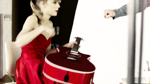 Taylor Swift GIF. Artiesten Taylor swift Gifs Onhandig 