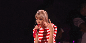 Taylor Swift GIF. Verward Artiesten Taylor swift Gifs Leven Mtv Vmas 