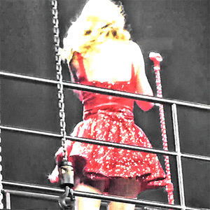 Taylor Swift GIF. Artiesten Taylor swift Gifs Mtv 22 