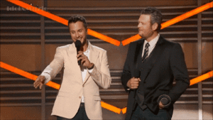 Taylor Swift GIF. Artiesten Taylor swift Gifs Mtv 22 