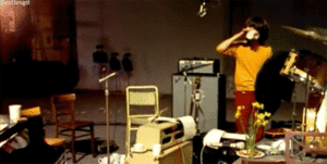 The Beatles GIF. Artiesten The beatles Gifs Revolver 