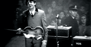 The Beatles GIF. Cartoons Artiesten The simpsons The beatles Gifs Milhouse 