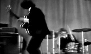 The Beatles GIF. Cartoons Artiesten The simpsons The beatles Gifs Milhouse 