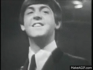 The Beatles GIF. Artiesten Golf The beatles Paul Gifs Hi Paul mccartney 