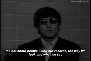 The Beatles GIF. Artiesten The beatles Gifs Eye roll Ringo starr 60s 