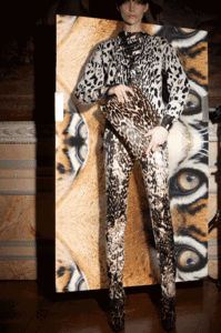 Tijger GIF. Dieren Luipaard Mode Tijger Gifs Knipperen Fashgif Lanvin 